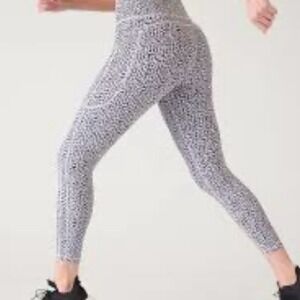 Athleta Salutation Stash Pocket  Black White Speckled Print Athletic Leggings Md